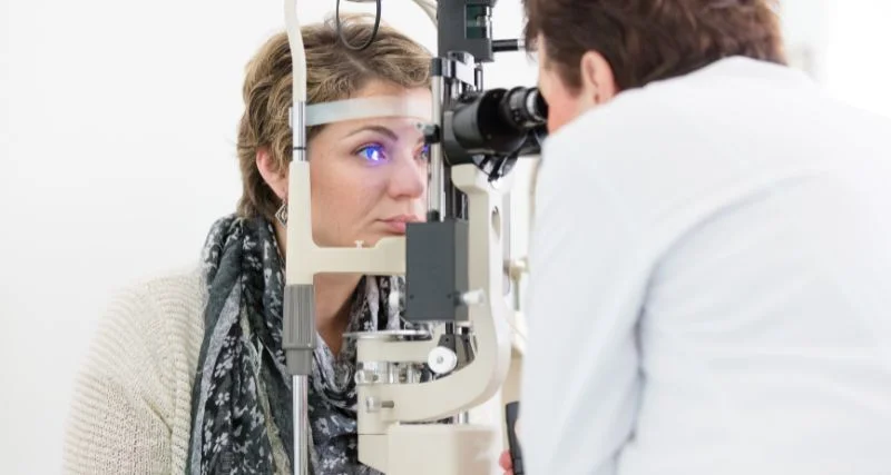 ISEIE-Master-en-Optometria-Clinica