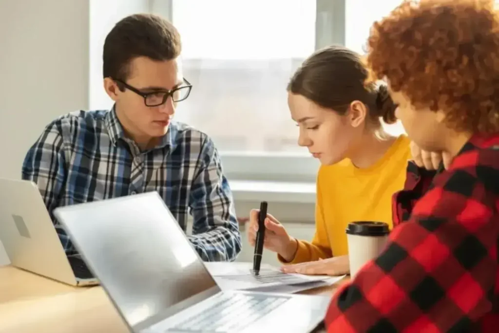 Curso-en-Contratos-de-Licencias-Tecnologicas-1