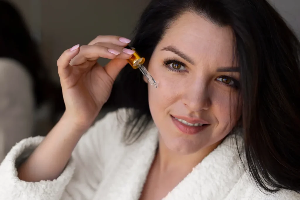 Maestría en Cosmética Antiaging Retinoides Péptidos y Antioxidantes 3